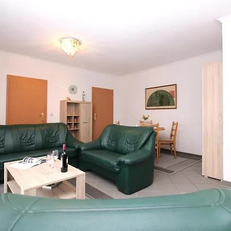 Droese, Haus 8b - 13 * Kuehlungsborn